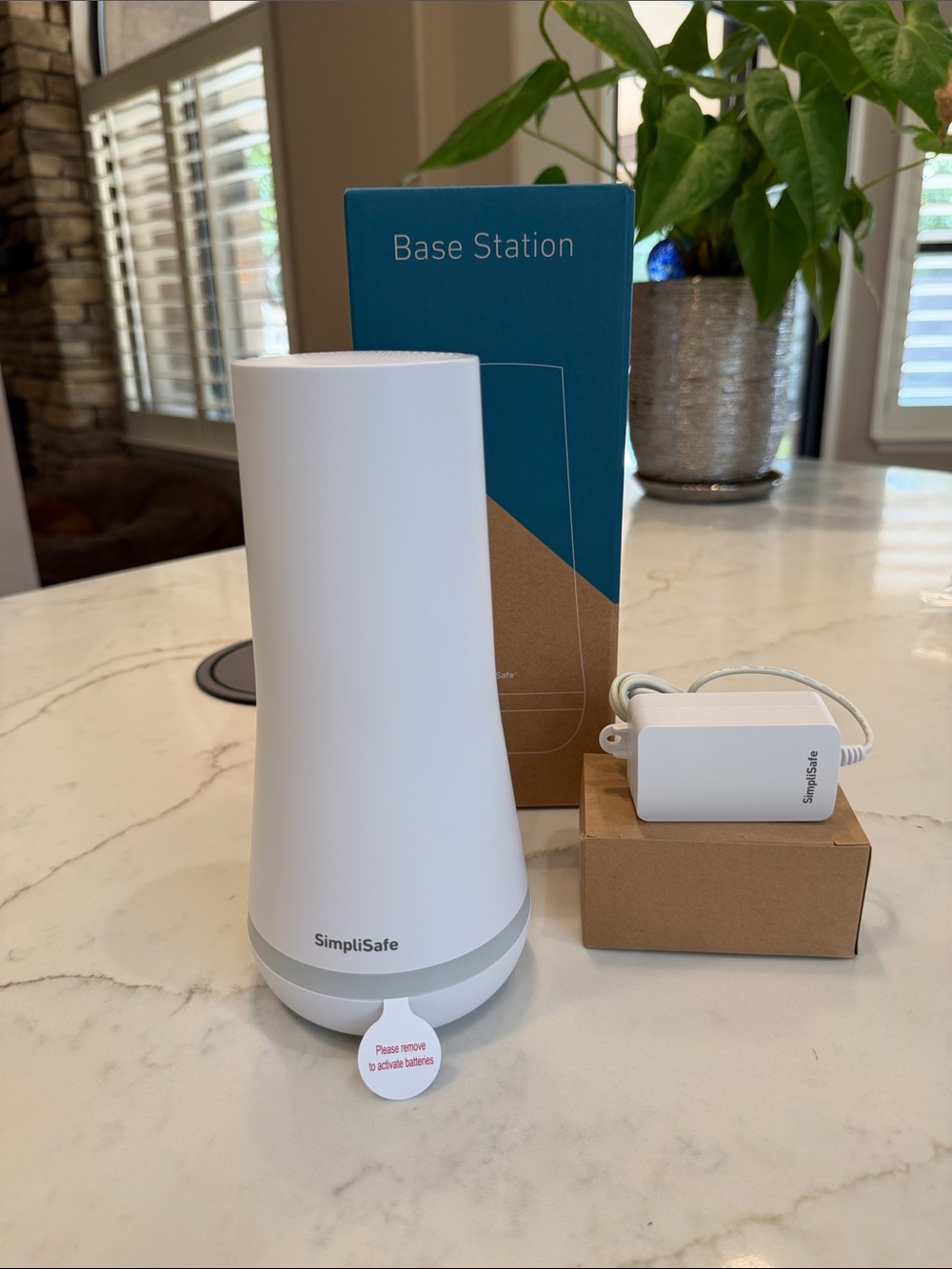 SimpliSafe Base Station  Device with power adapter. NWT!